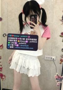 麥芽 155.A+.42.19歲  #清純悶騷長相甜美 纖細的腰有彈性的蜜桃臀 69