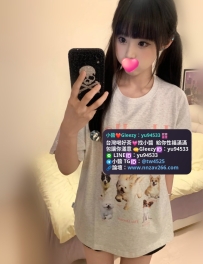 小意 155cm/44kg/B奶/19歲 #清秀漂亮的外貌 #純真嬌小甜美女孩