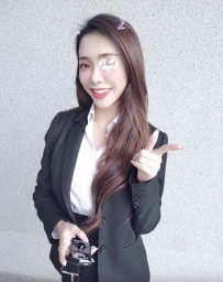 #台中推薦 柯柯  165  48  C  26歲